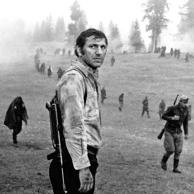 开云体育官网-今夜夏洛特黄蜂复出首秀:西甲节点到来,气氛紧张,高层口径保持一致(步行者大胜雷霆将总决赛拖入抢七)